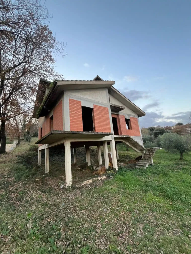 Immobile in costruzione Roccagorga Vona